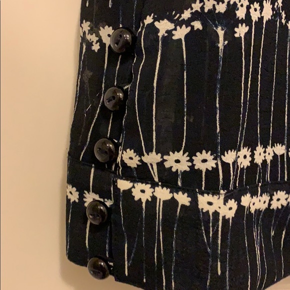 Flowery Emma James blouse with bow detail - Picture 5 of 5